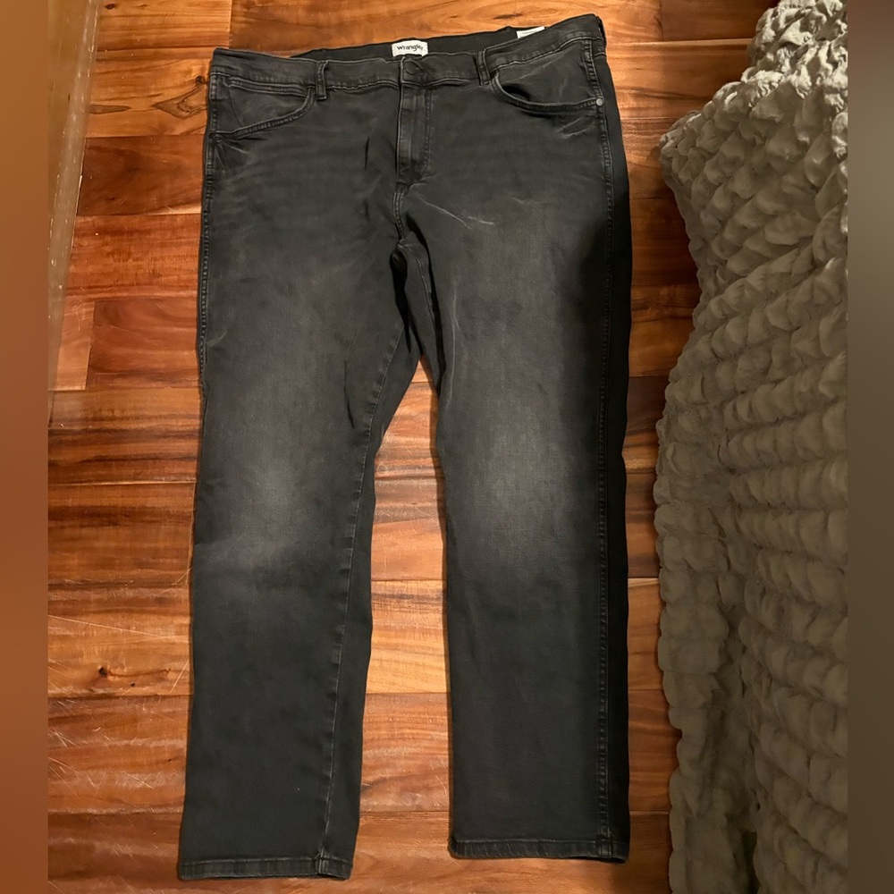 Wrangler Black Jeans Men’s 42x30 (0344)‎